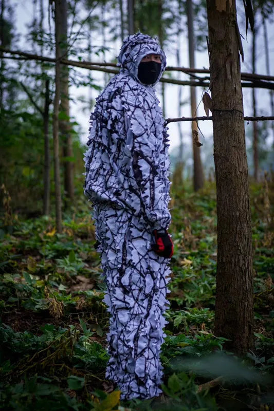 costume camouflage hiver feuillage neigeux