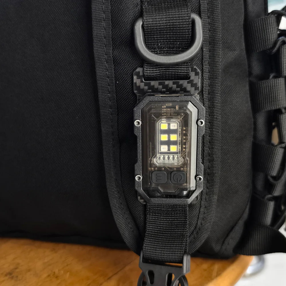 éclairage tactique adaptable sur sangle