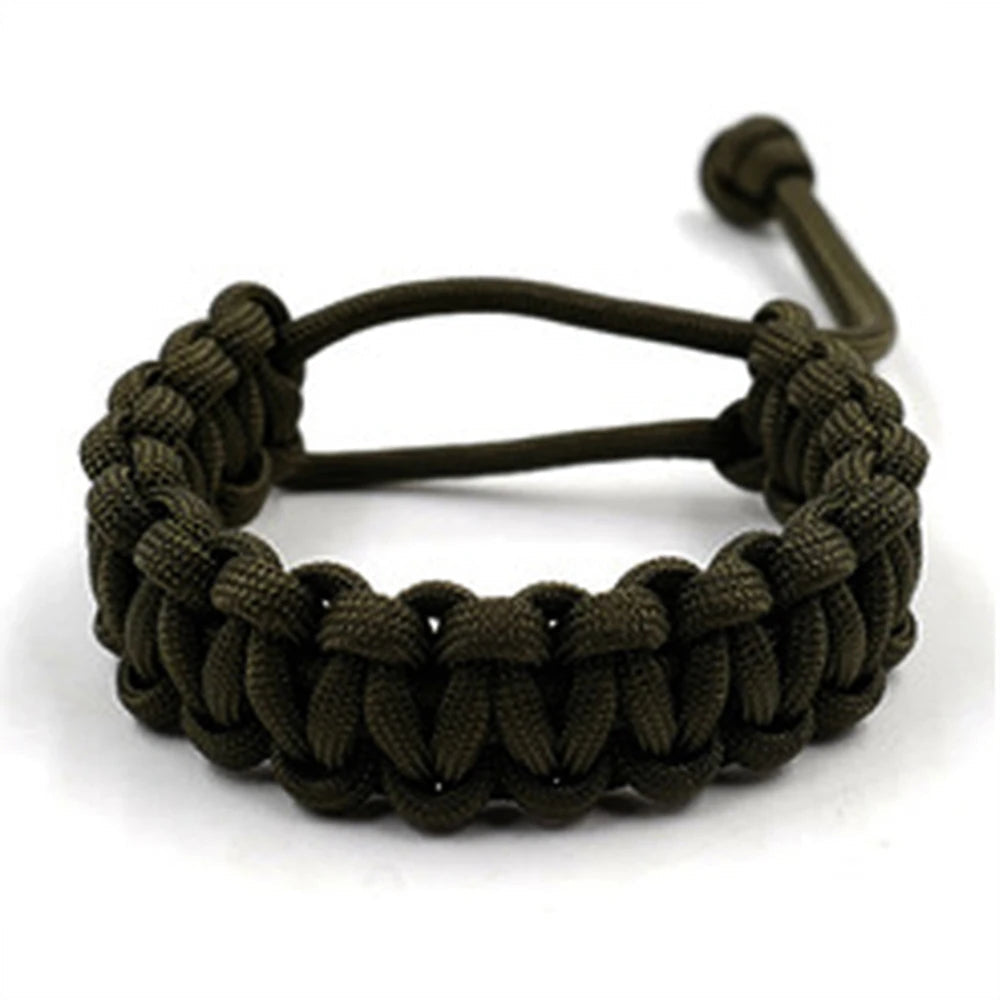 bracelet de survie robuste pour les amateurs de nature