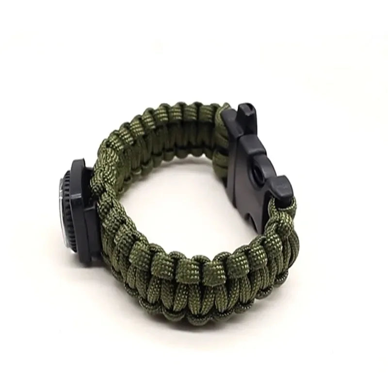 sifflet de secours intégré au bracelet multifonction