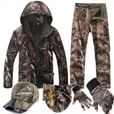 costume outdoor en camouflage pour protection contre le froid