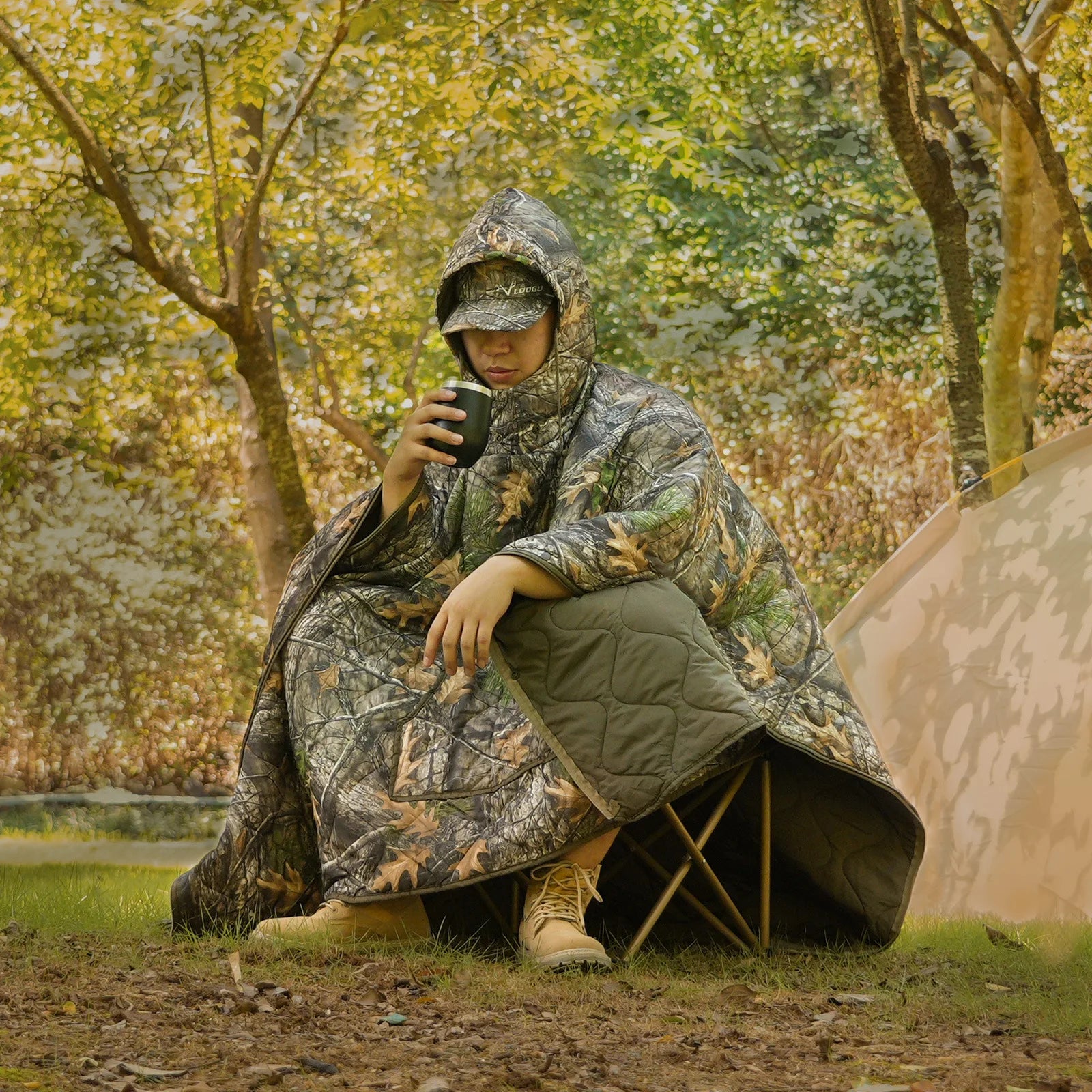 poncho imperméable camouflage pour activités en plein air