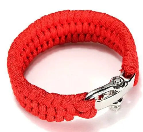 bijou de survie en paracorde avec boucle en alliage