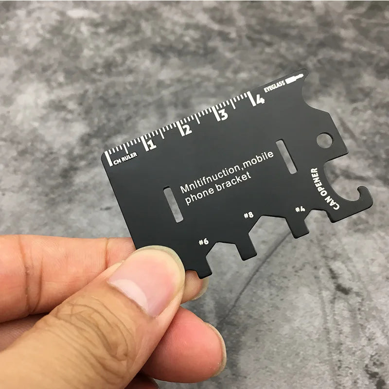 multitool en acier inoxydable pour camping et activités de plein air