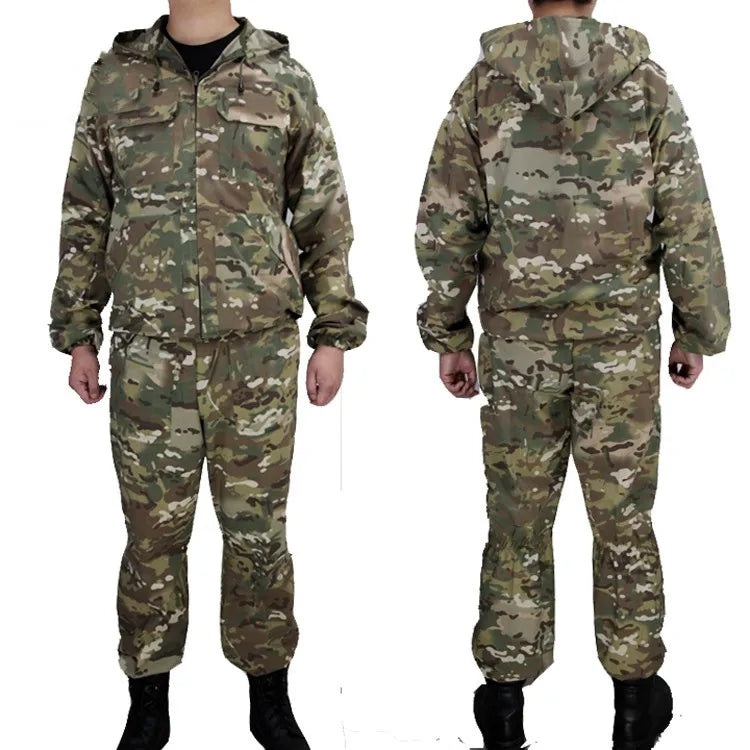 vêtement militaire camouflage avec capuche
